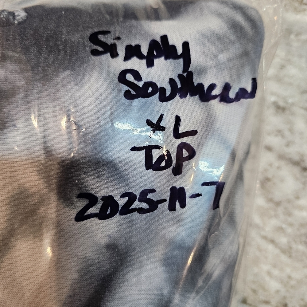 Simply Southern Collection Tie-Dye Pullover Sweatshirt Gray Black White Size XL - Picture 10 of 10